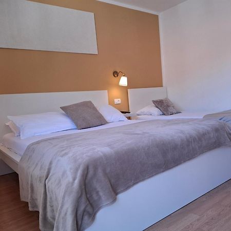 Sablic Apartman Marina Kültér fotó